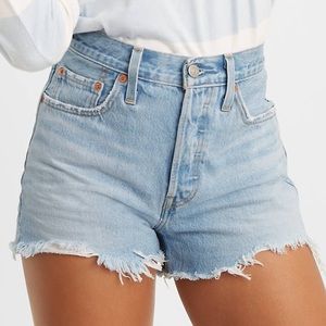Levi’s 501 High Rise Shorts Luxor Heat Light Wash